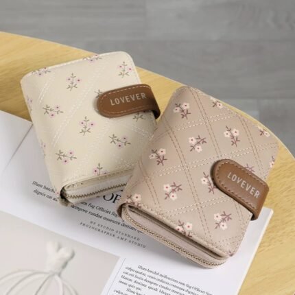 Chic Floral Criss Cross Elegant Money Wallet