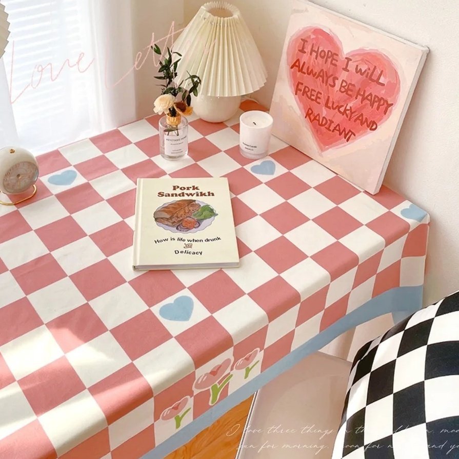 1481980366-1104499025-01-1.jpeg Cute Checkerboard Tulip Table Cloth - Image 1