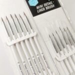 Keep Smiling Mini Detail Liner Brush 0/00