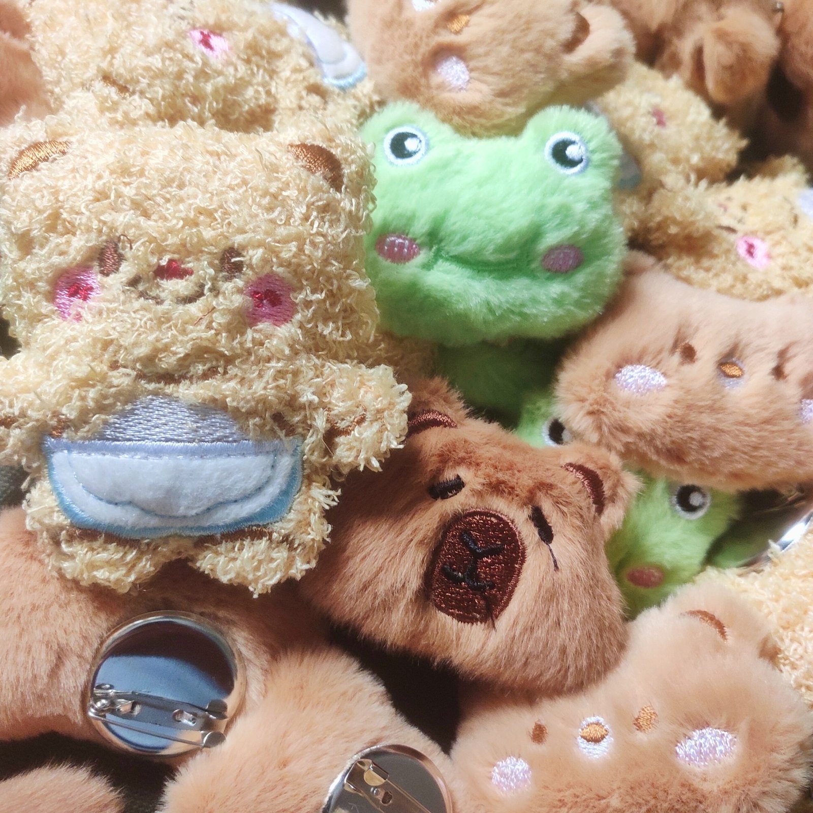 IMG_20241216_132743-01-scaled-1.jpeg Cute Animal Plush Brooch - Image 1