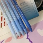 Classic Style Blue Gradient 5pcs Gel Pen Set - Image 3