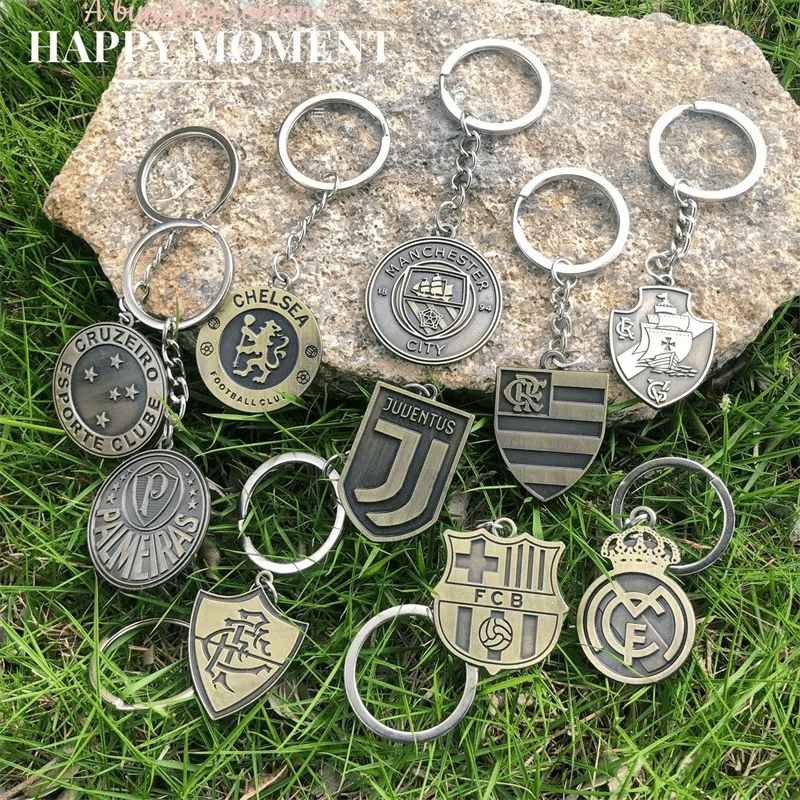 tb_image_share_1752591581869.jpg.png Football Clubs Team badge Metal Keyring - Image 1